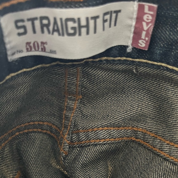 Men’s Straight leg Levi jean’s - Picture 3 of 3